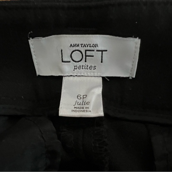 Ann Taylor LOFT Black High Rise Julie Flared Trouser Pant, 6 Petite. - Picture 6 of 9
